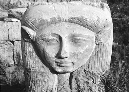 hathor escultura egipcia