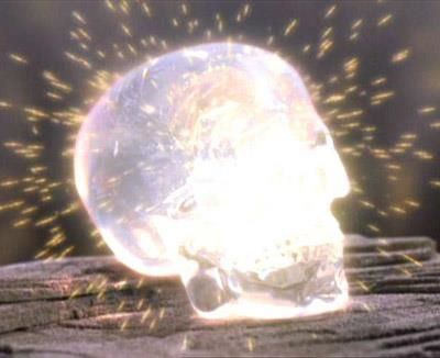 El Cráneo del Destino y Las Calaveras de Cristal Image002